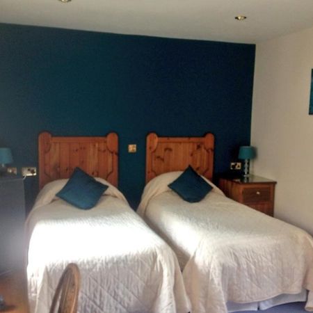 The Golden Boar Inn Bury St. Edmunds Cameră foto